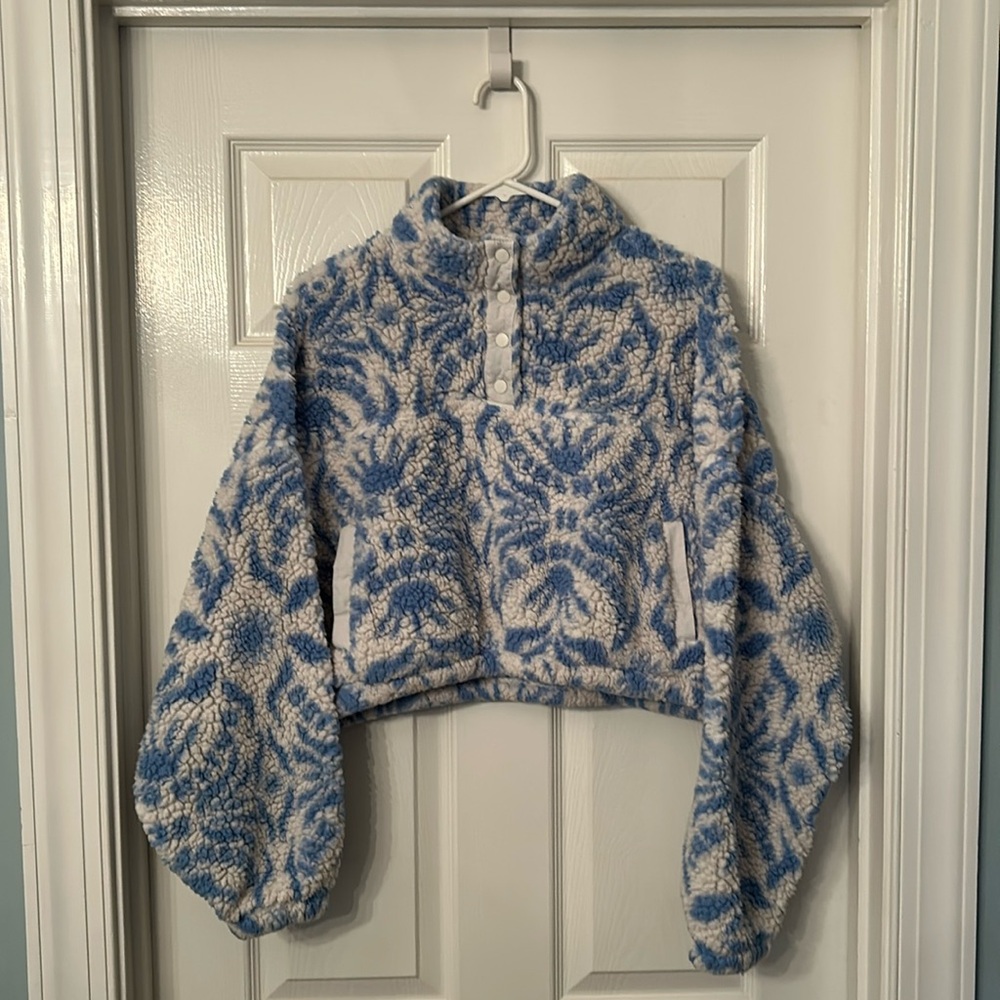 PacSun Blue & White Crop Thick Sweatshirt Fleece Size M
